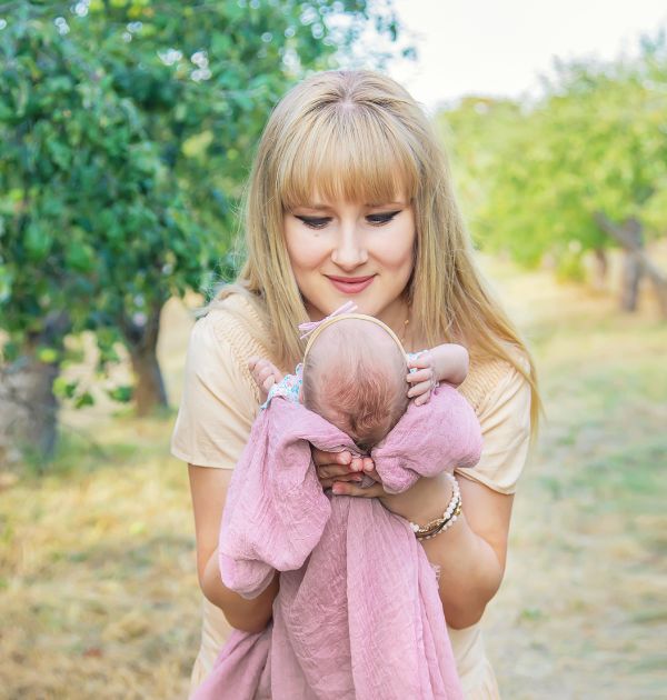 Skincare routine for newborn's moms